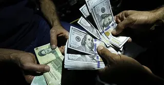 ডলারের বিপরীতে ইরানি রিয়ালের রেকর্ড দরপতন